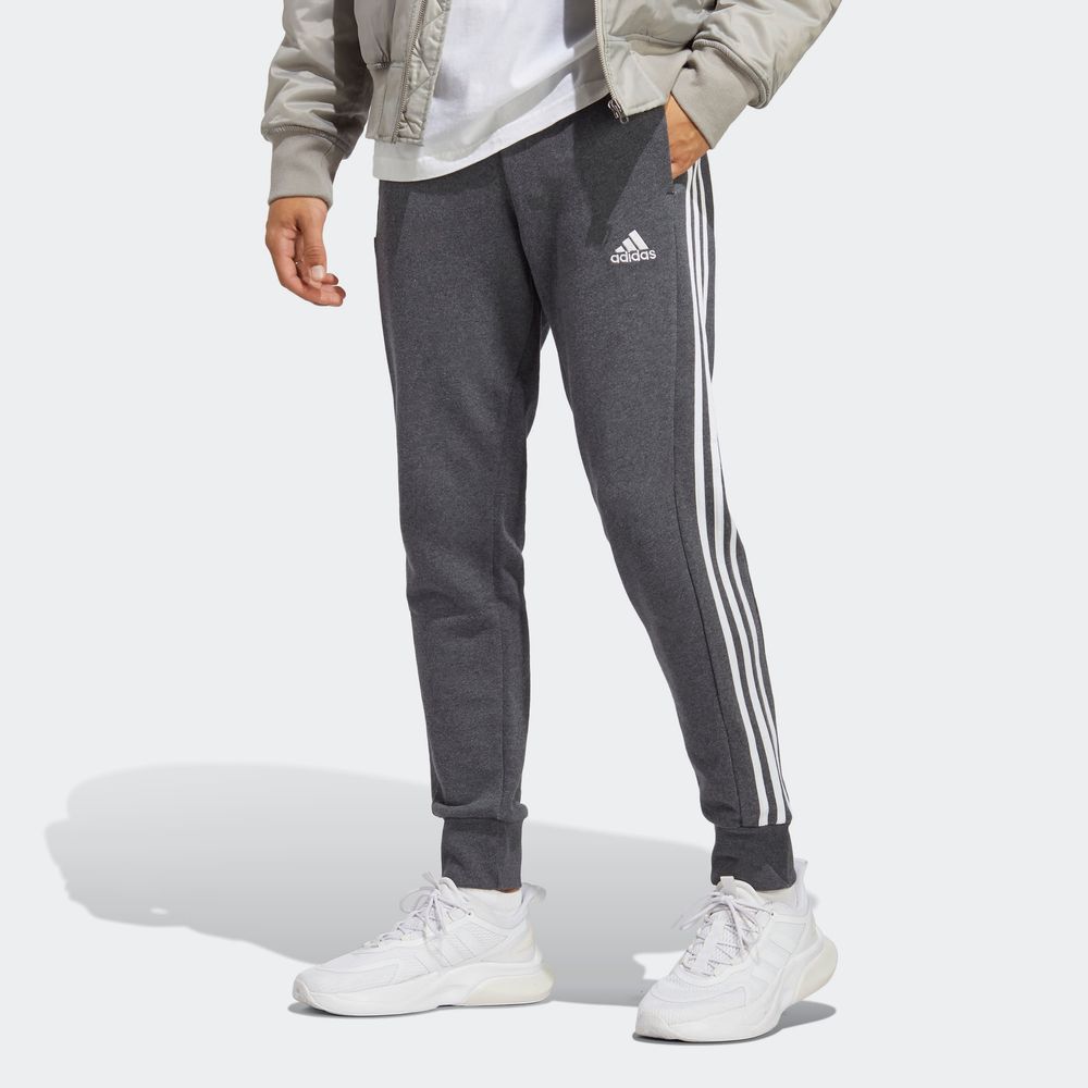 Foto 4 pulgar | Pants Adidas Essentials 3 Franjas Gris para Hombre