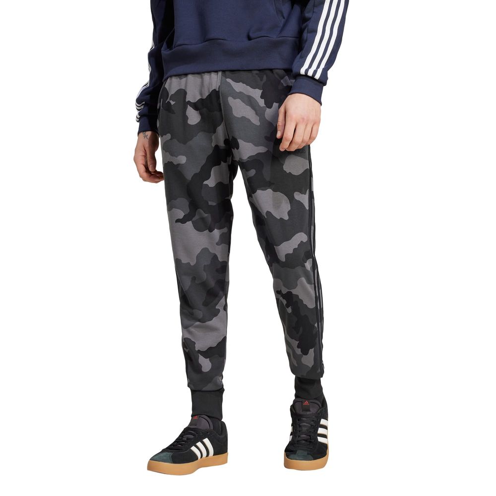 Foto 3 pulgar | Pants Seasonal Essentials Camuflaje Adidas Negro Hombre