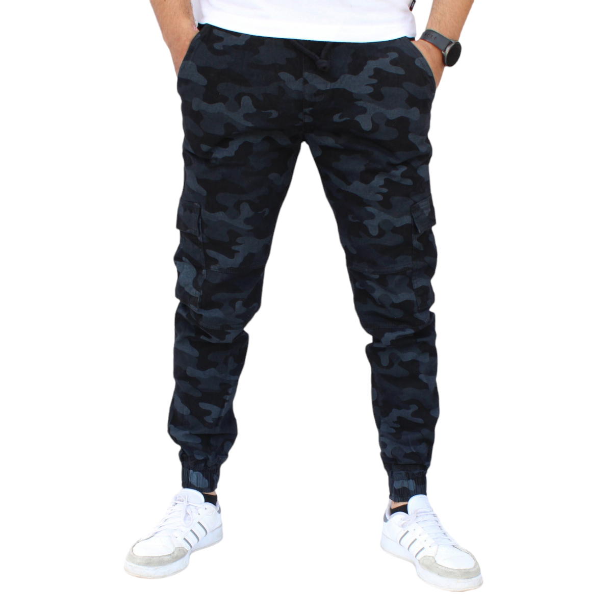 Foto 3 pulgar | Pantalón Jogger Cargo Camuflaje Negro John Silver