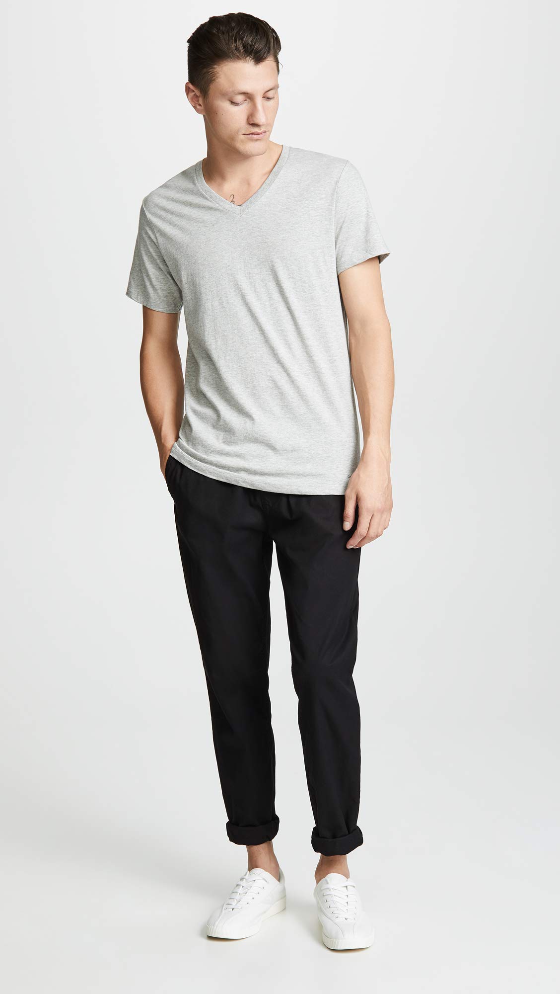 Foto 6 pulgar | Camiseta Calvin Klein Cotton Classics con Cuello V para Hombre - Venta Internacional