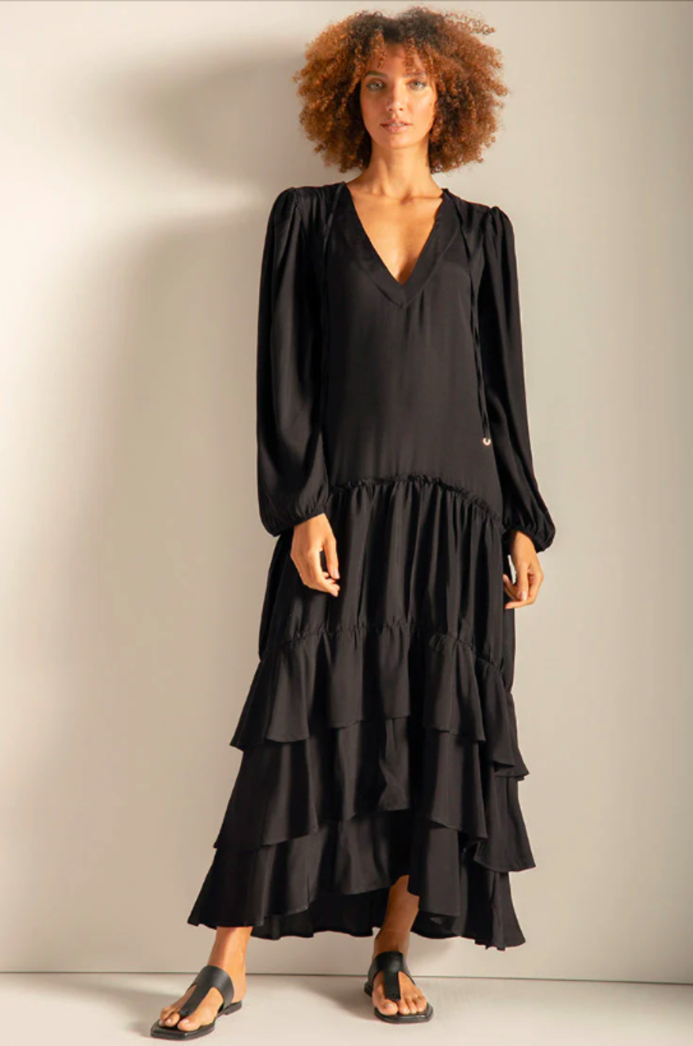 Vestido Negro Largo Manga Larga Touche