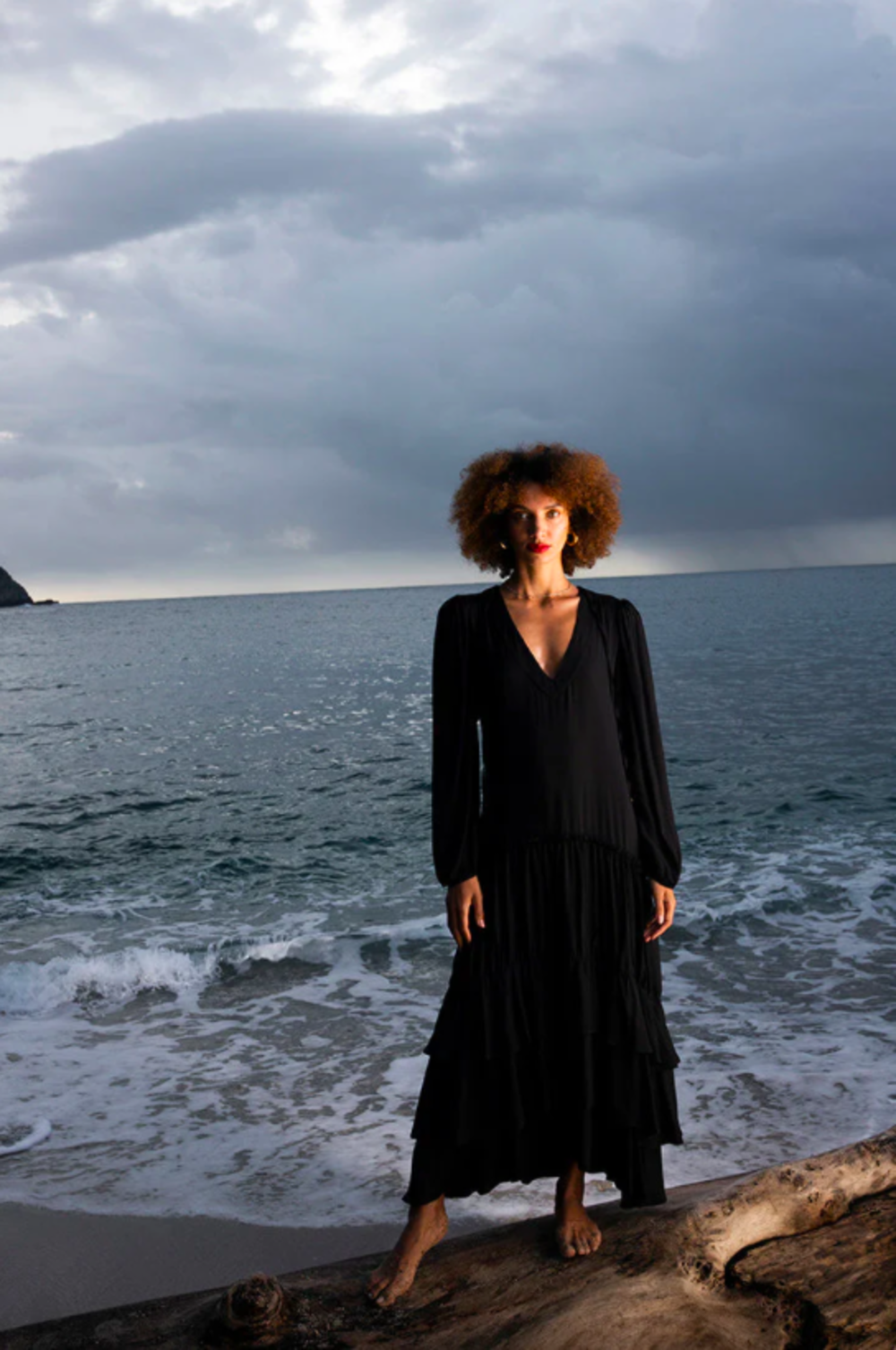 Foto 4 | Vestido Negro Largo Manga Larga Touche