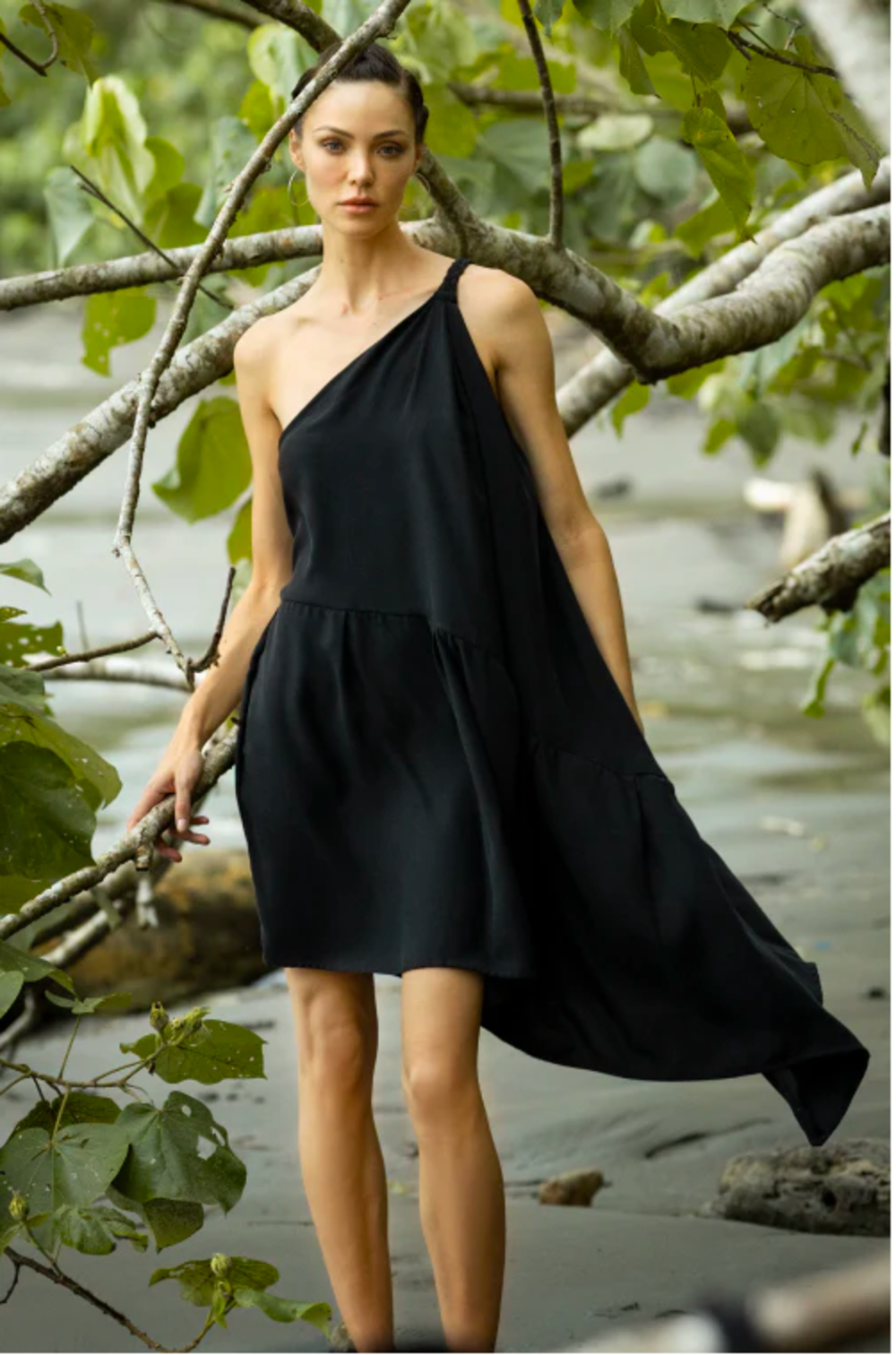 Foto 6 pulgar | Vestido Negro Asimetrico Touche