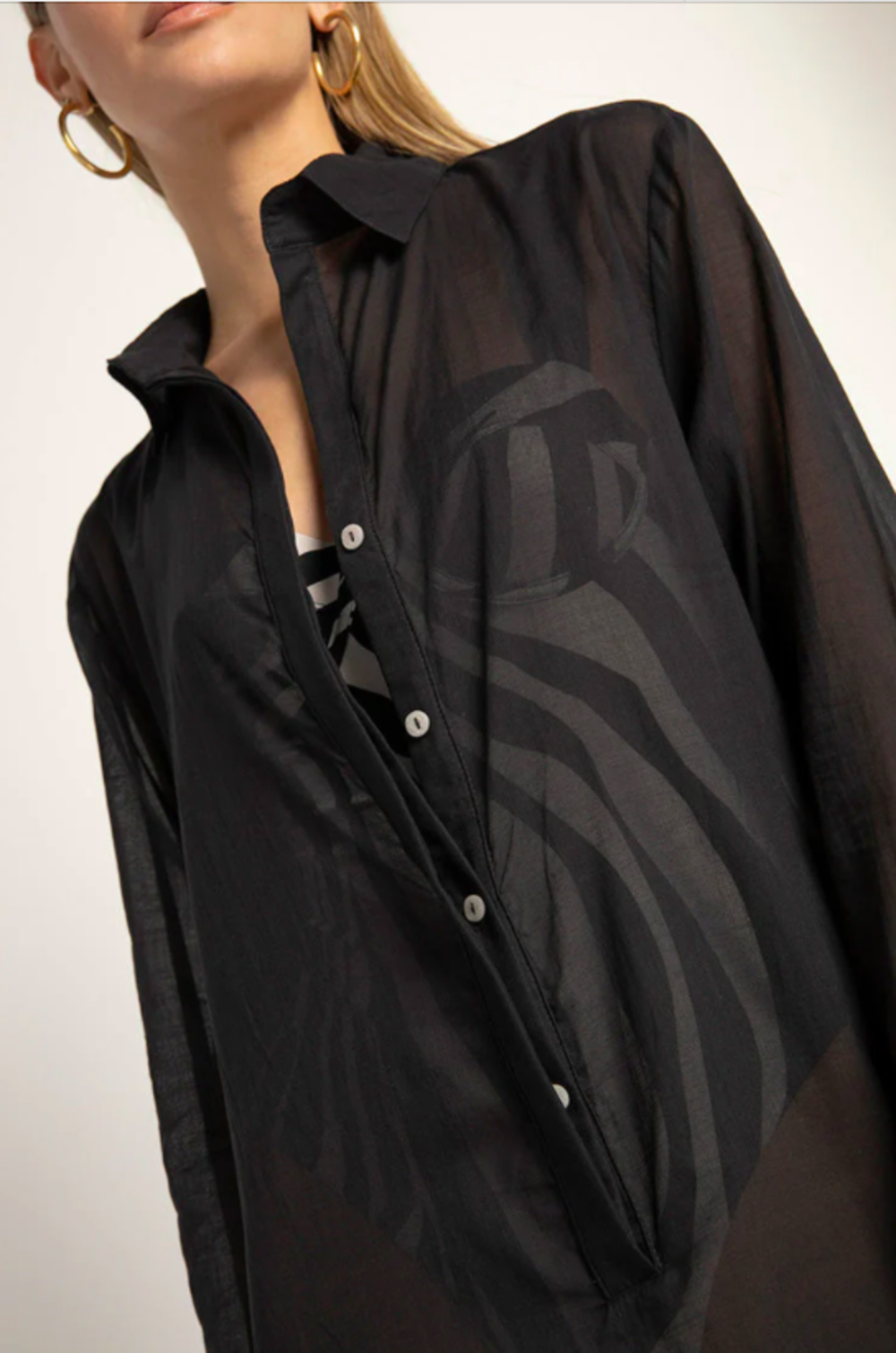 Foto 4 pulgar | Vestido Negro Voile Touche