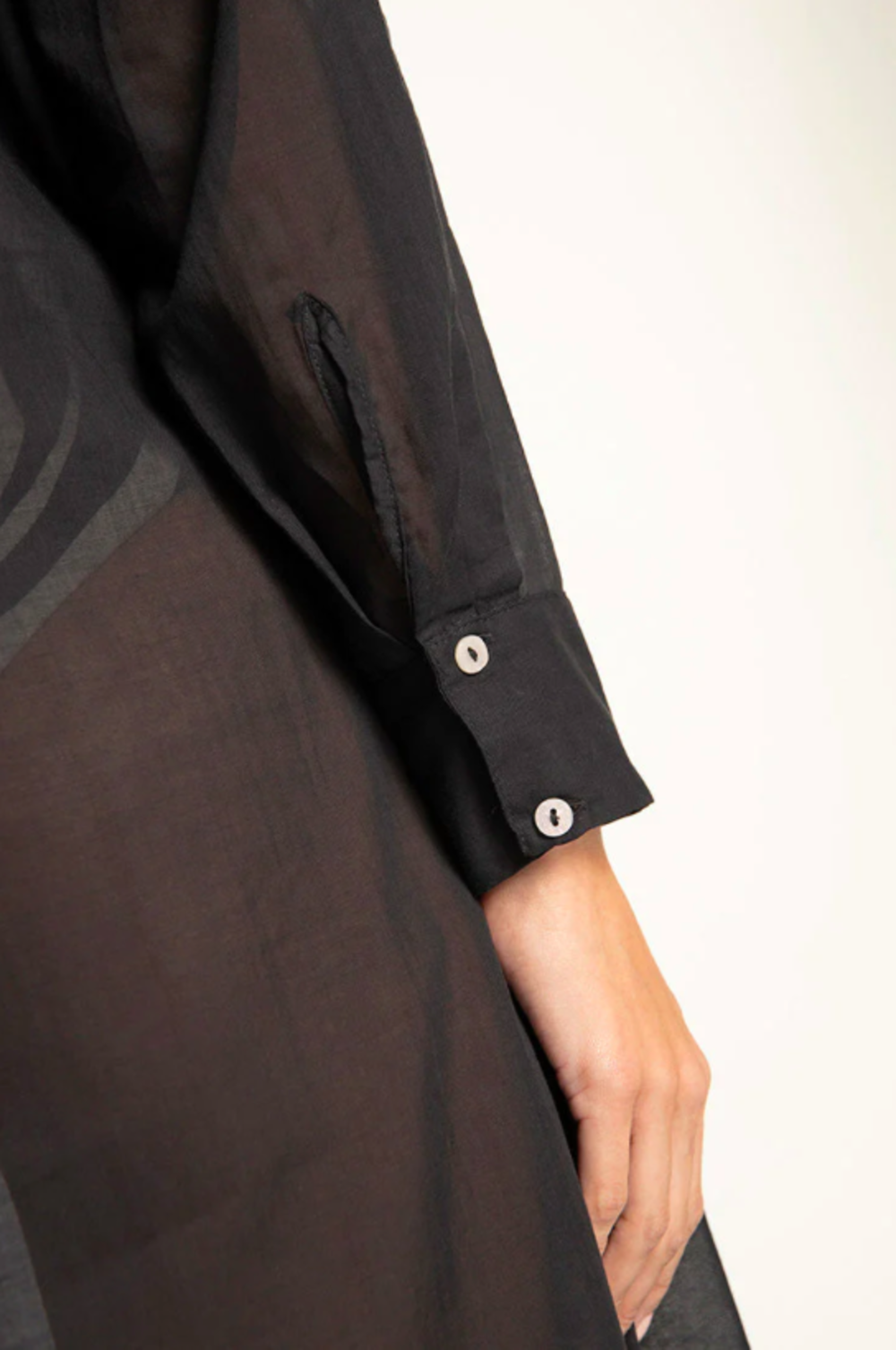 Foto 6 pulgar | Vestido Negro Voile Touche
