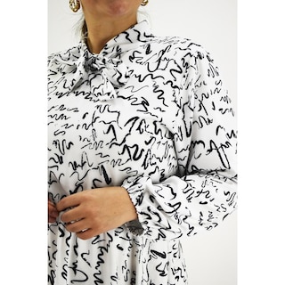 Foto 4 | Vestido Sublimado Letras Roman Fashion Blanco Tallas Extras para Mujer