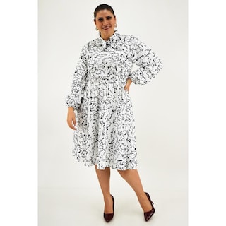 Foto 5 | Vestido Sublimado Letras Roman Fashion Blanco Tallas Extras para Mujer