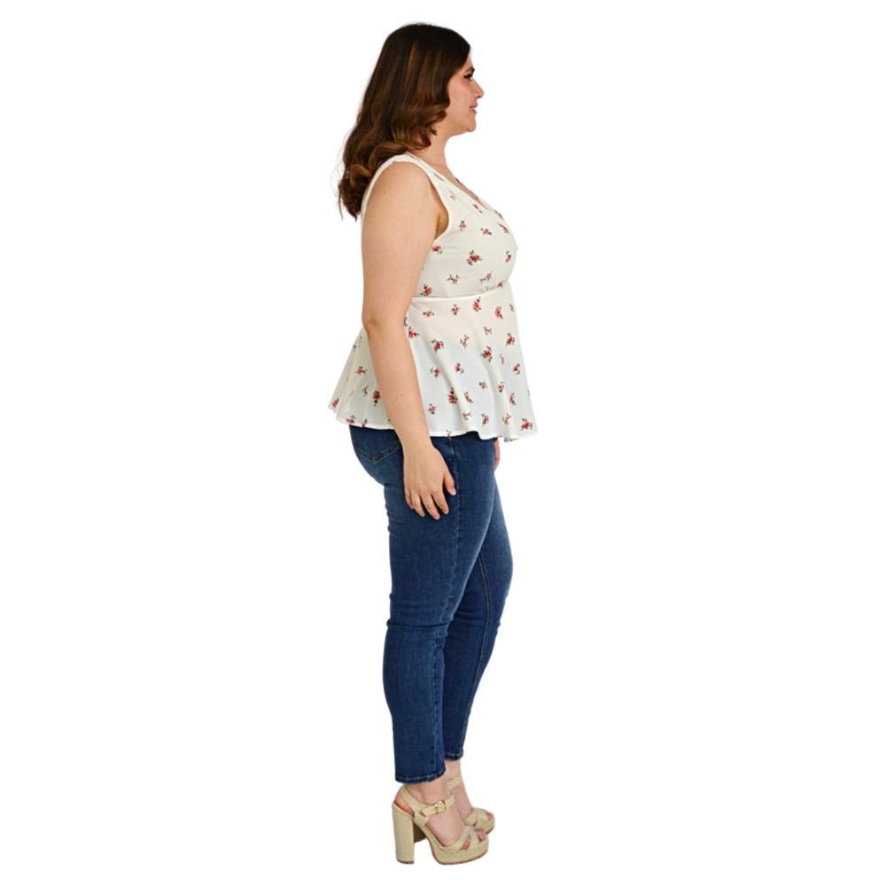 Foto 2 | Blusa Línea A Zenobia Tallas Extras 10957 color Blanco Floreado