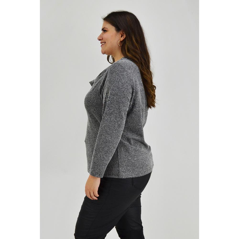 Foto 2 | Blusa Cuello Drapeado Roman Fashion Tallas Extras 11904 color Gris
