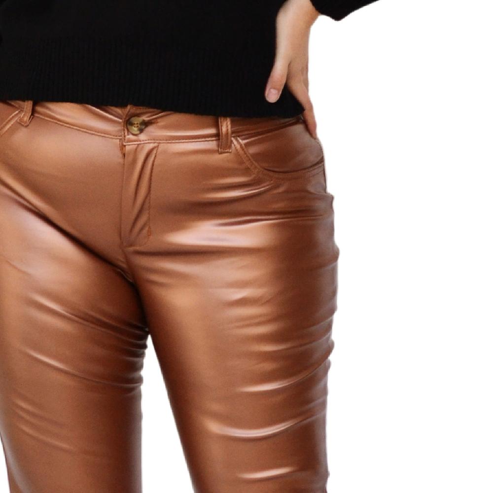Foto 4 pulgar | Pantalón de Vinipiel Roman Fashion 9505 color Café