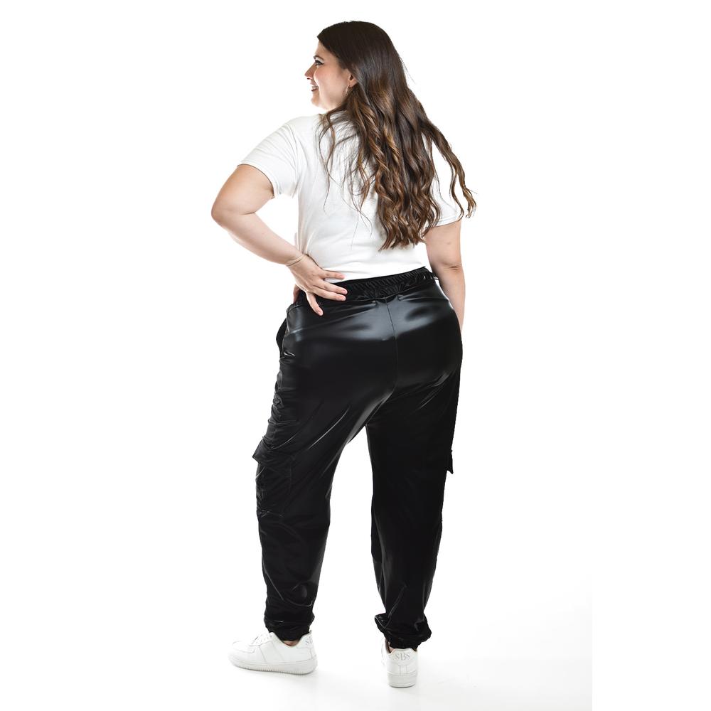 Foto 4 pulgar | Pantalón Jogger Efecto Vinil Román Fashion Tallas Extras 27028 Negro