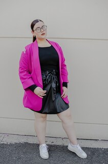 Foto 3 | Short Falda Piel María Ferré 22562 color Negro con Lazo para Mujer Tallas Extras