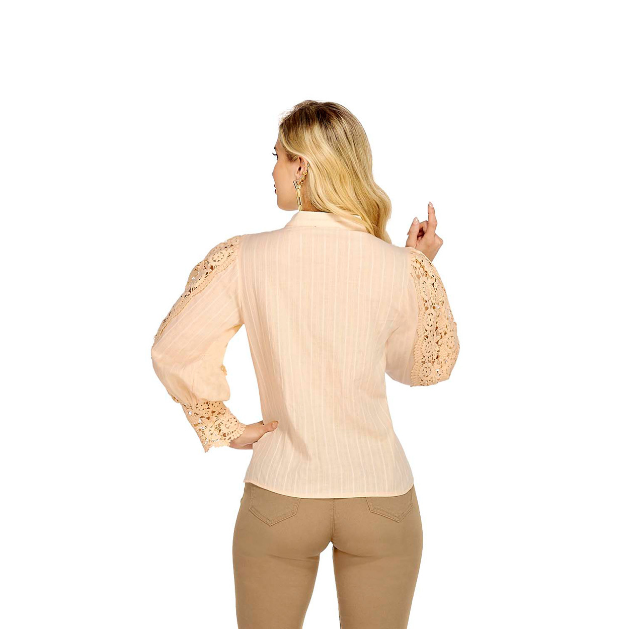 Foto 3 | Blusa con Volante con Encaje con Botón y Cuello - Mundo Terra