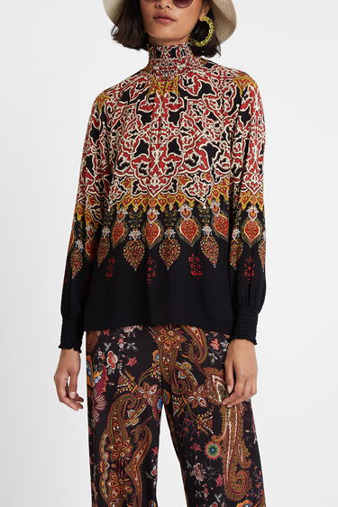 Foto 2 | Blusa Estampada Desigual Manga Larga color Negro