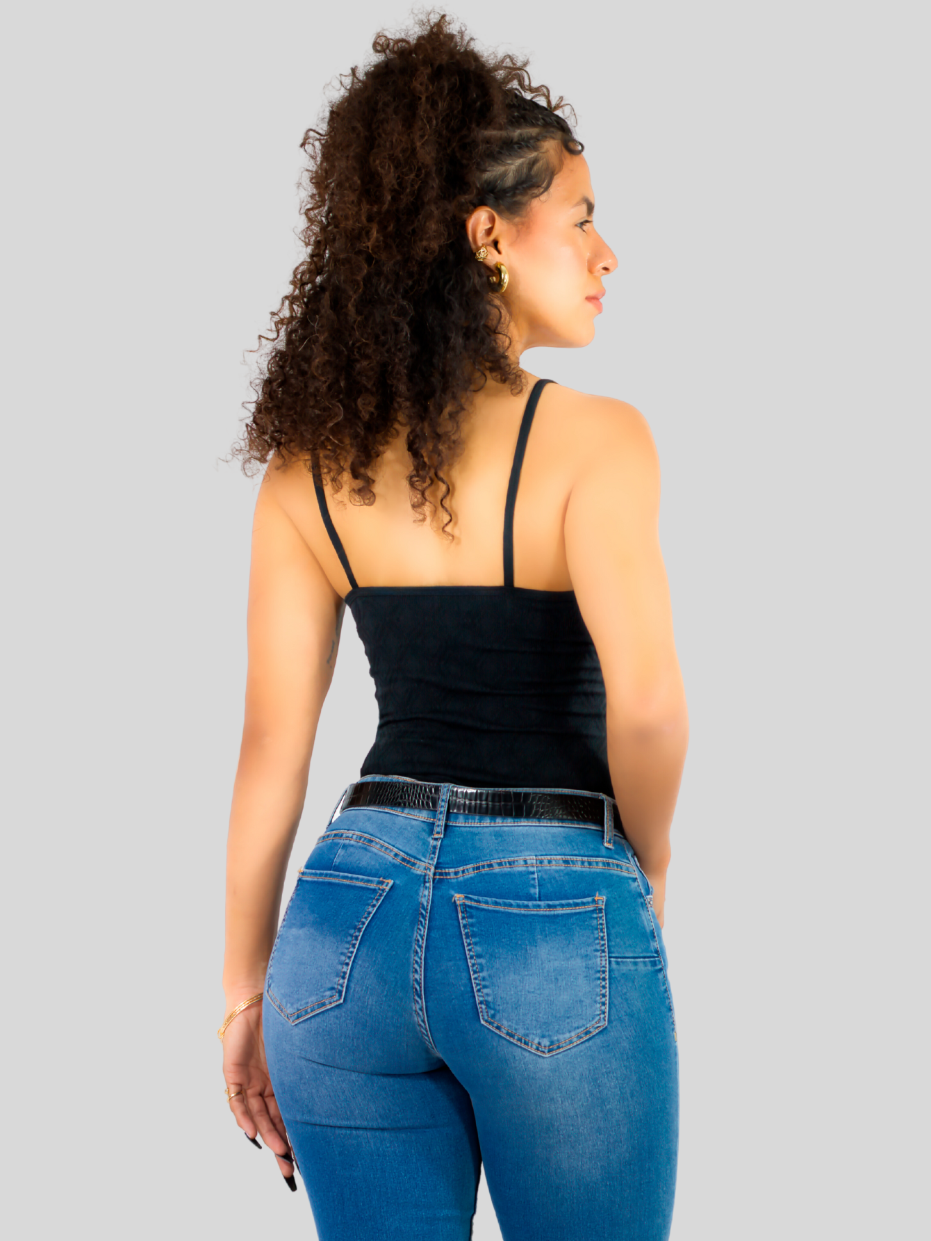 Foto 4 pulgar | Top Tank Blusa De Mujer Unitalla Canalé De Tirantes Estampado Liso Bl-1026 Negro  Crop Básico Varios Colores