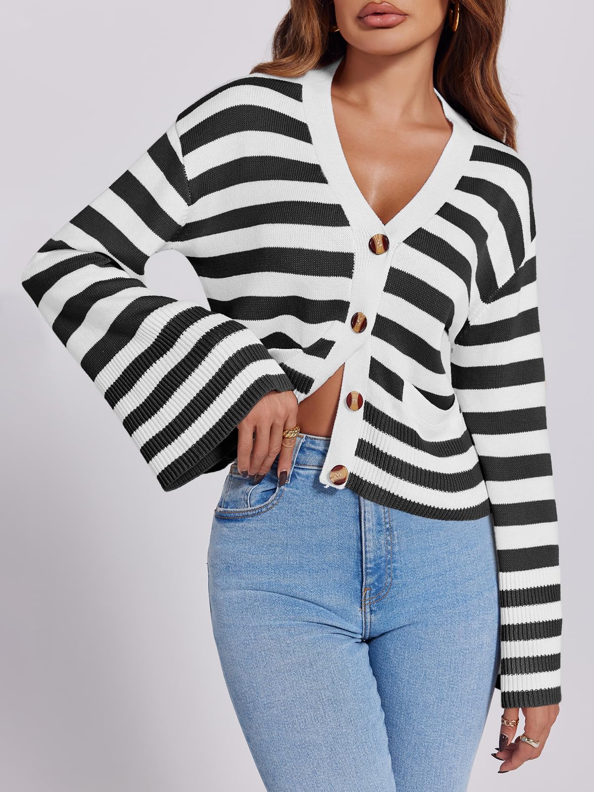 Foto 4 pulgar | Jersey Tipo Cárdigan Saodimallsu A Rayas Para Mujer Negro - Venta Internacional.