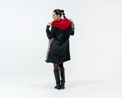 Foto 3 | Abrigo De Mujer A Ángelozano Étnico Con Gorro Color Negro