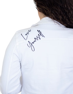 Foto 3 | Chamarra para Dama Indicum Love Yourself Slim Fit color Blanco
