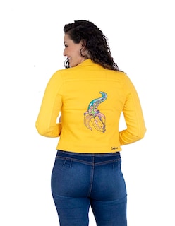 Foto 2 | Chamarra Indicum Denim color Amarillo para Mujer