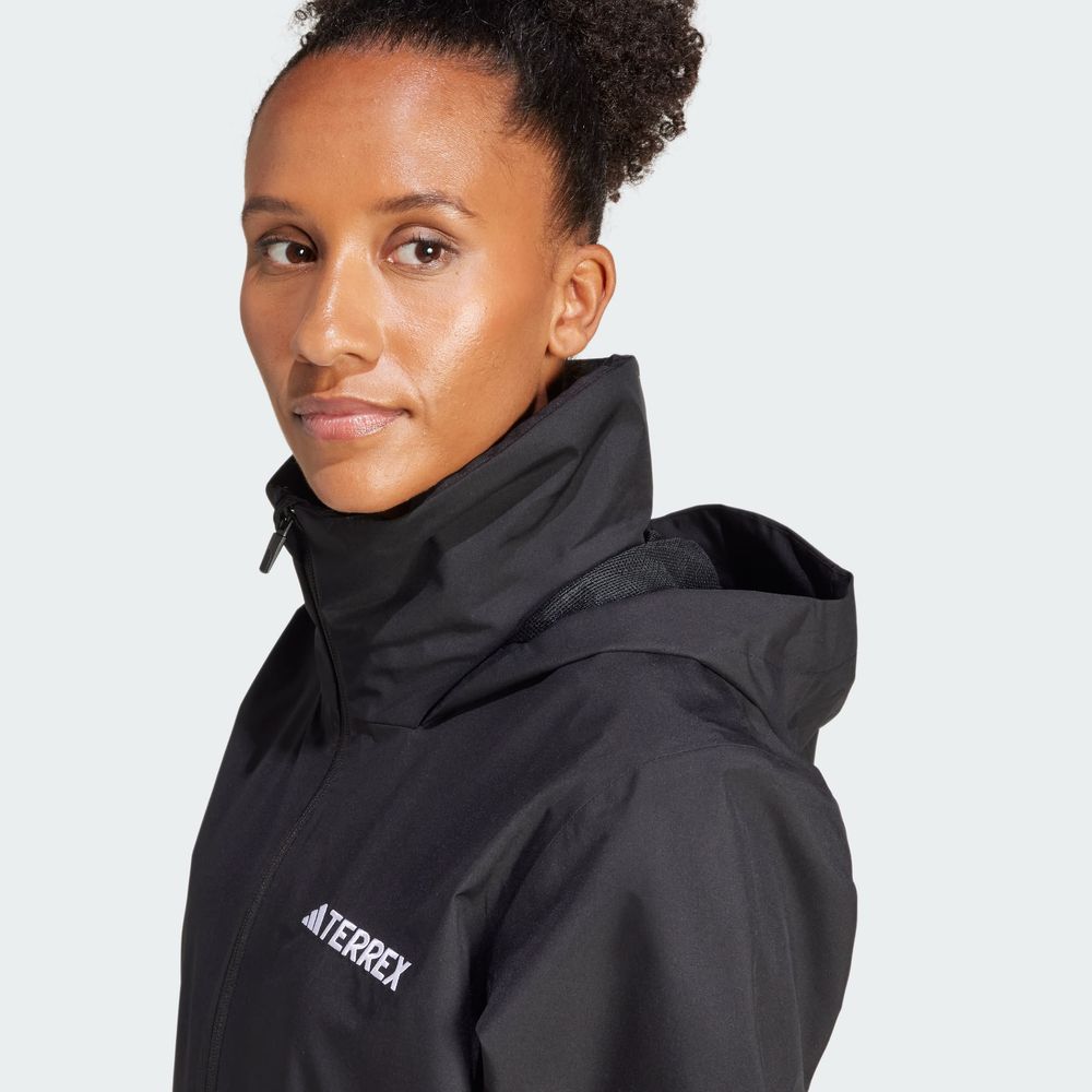 Foto 9 pulgar | Chamarra para Lluvia Multi Essentials 2l Adidas Negra para Mujer