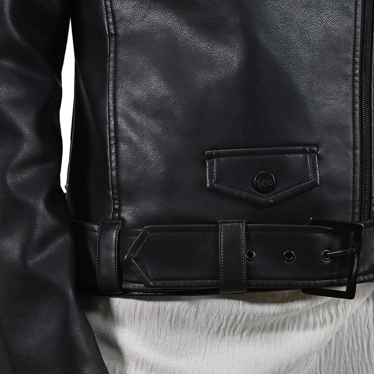 Foto 5 pulgar | Chamarra Biker de Piel Sintética Lee Negra para Mujer