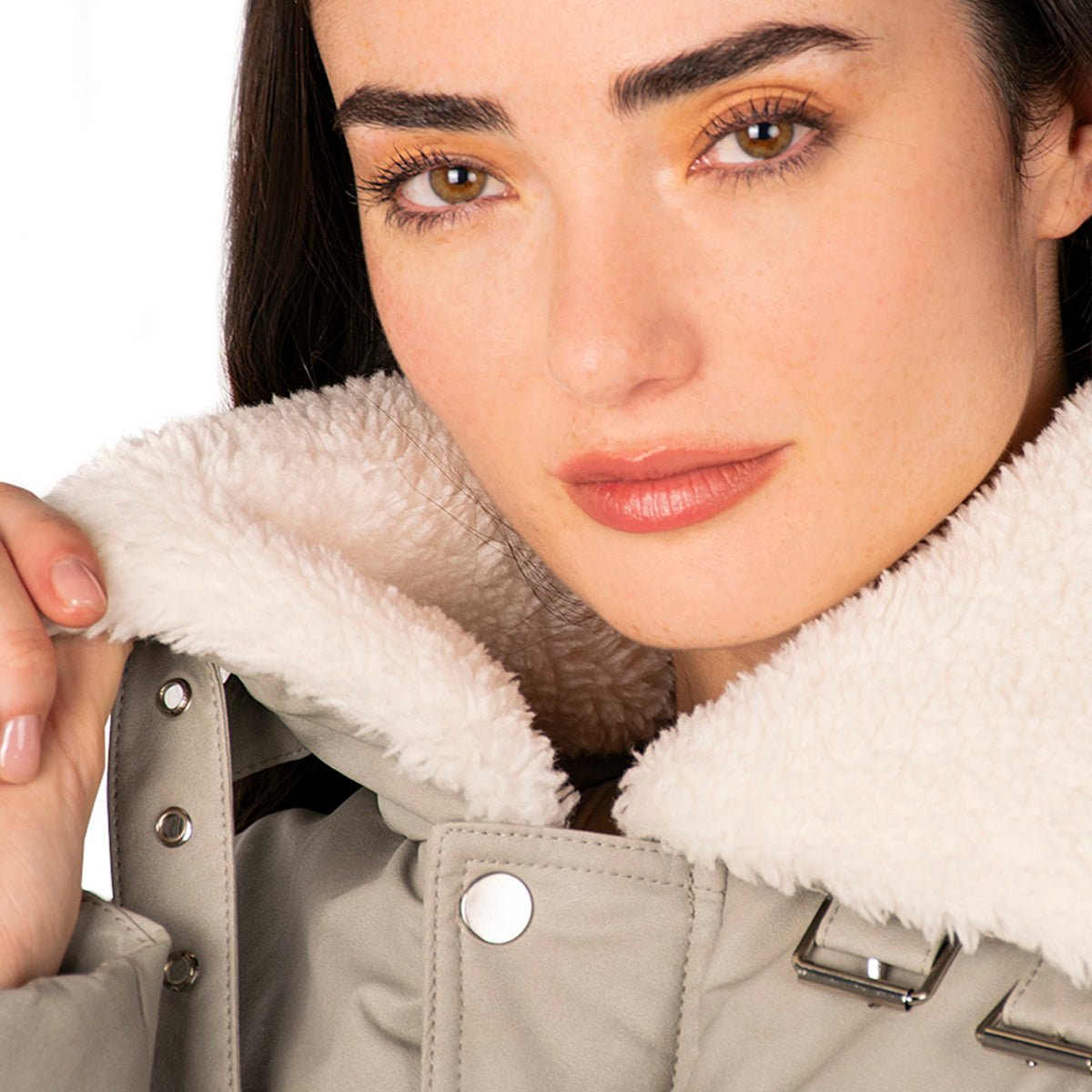 Foto 4 pulgar | Chamarra Greenlander Vinil Cuello Peluche Para Mujer