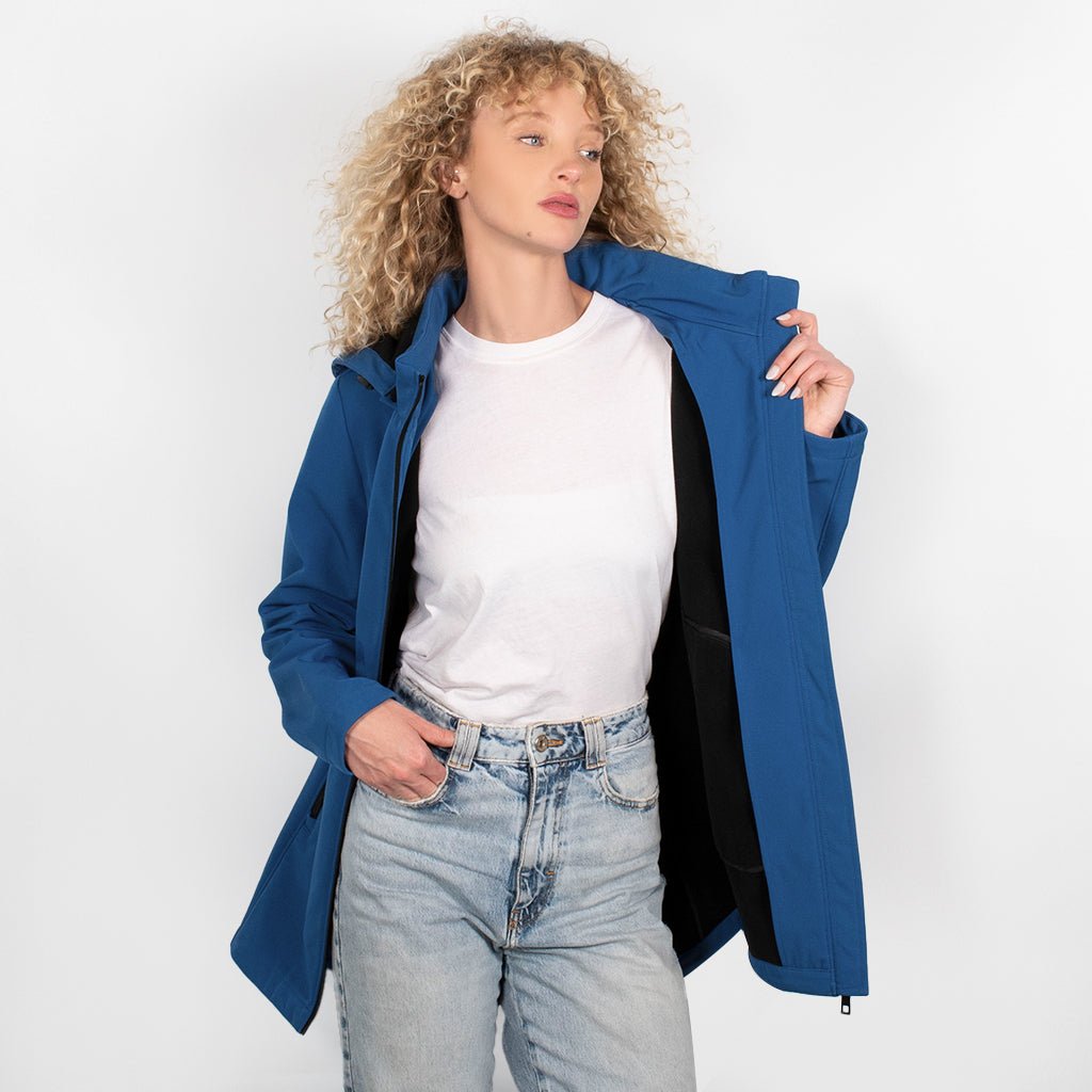 Foto 2 | Chamarra Greenlander Softshell Azul Impermeable Entallada Y Con Capucha Para Mujer