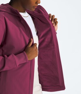 Foto 4 | Chaqueta The North Face Shelbe Raschel De Forro Polar Cyber Berry Para Mujer - Venta Internacional.