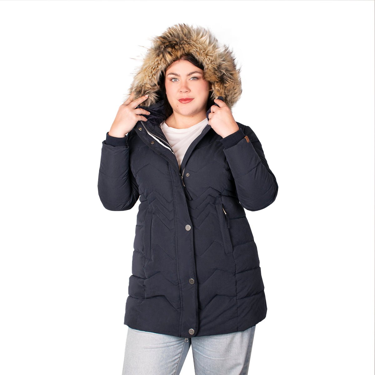 Foto 4 pulgar | Chamarra Greenlander Capitonada Con Gorro Desmontable Tallas Extra Para Mujer