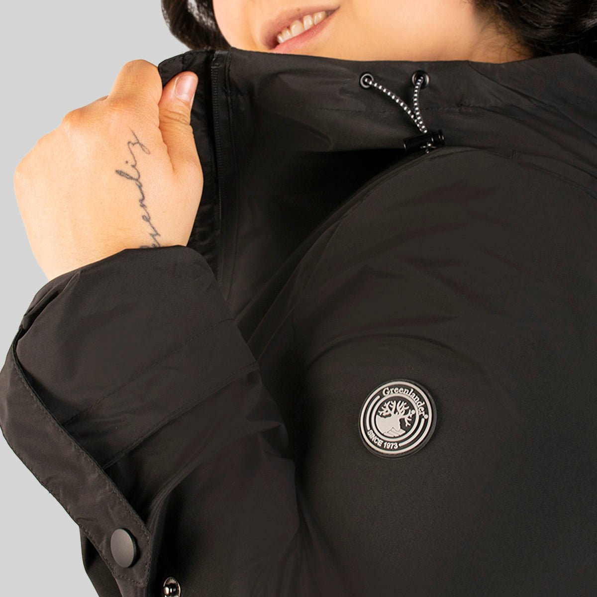 Foto 6 pulgar | Chamarra Greenlander Rompevientos Con Gorro Tallas Extra Para Mujer