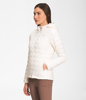 Foto 2 | Sudadera Con Capucha The North Face Thermoball Eco 2.0 Para Mujer Gardenia Blanca - Venta Internacional.
