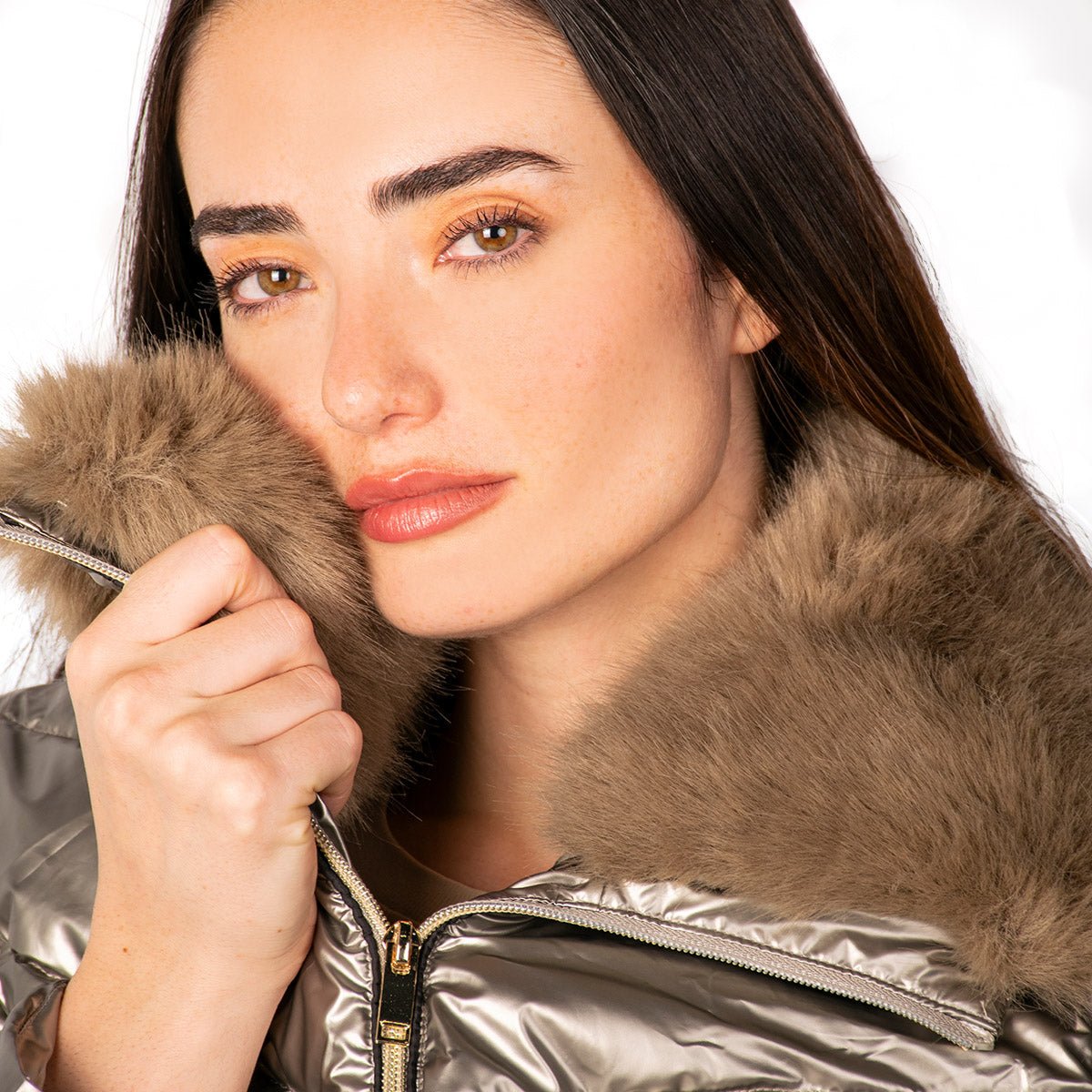Foto 4 | Chamarra Greenlander Capitonada Brillante Cuello Alto Para Mujer