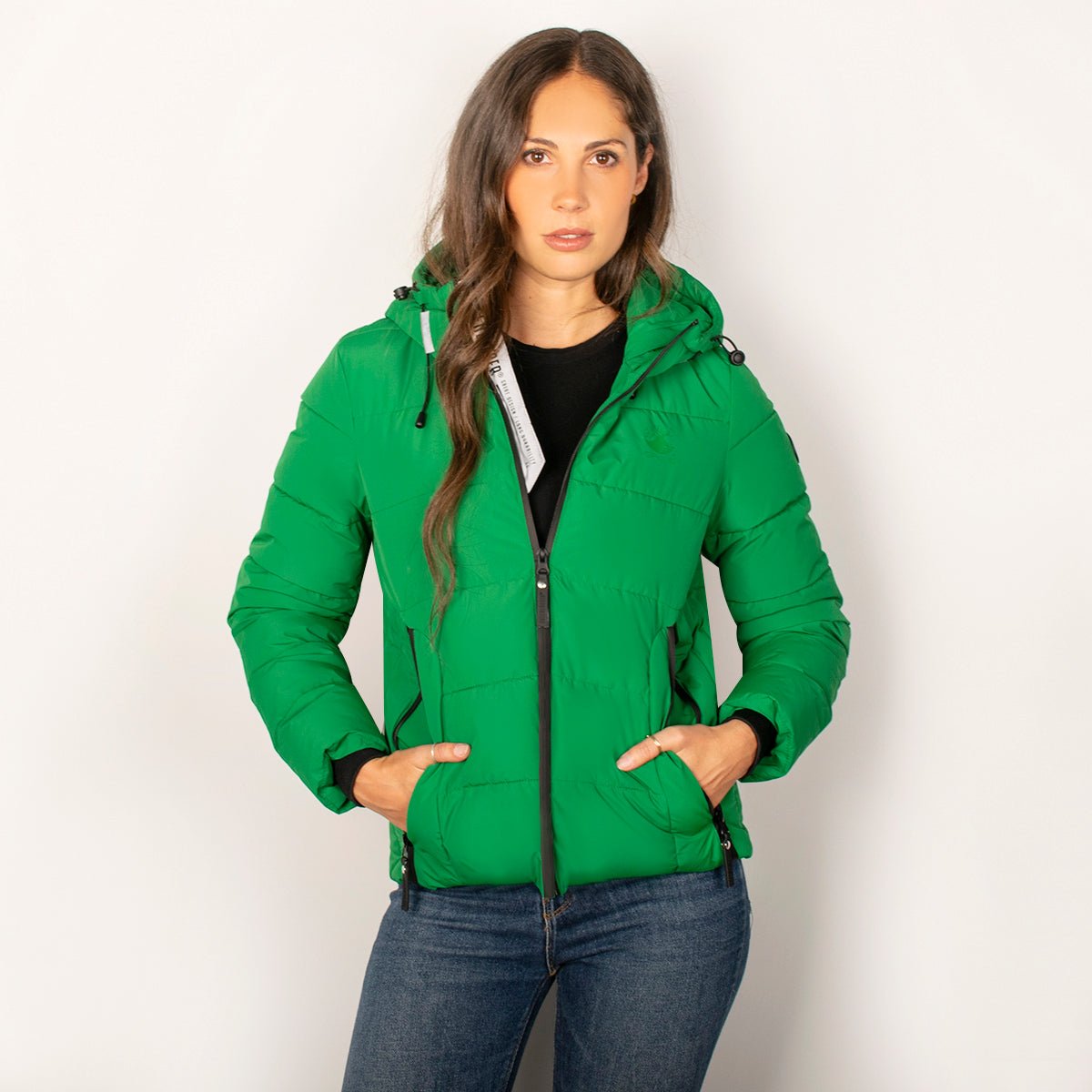 Foto 4 pulgar | Chamarra Greenlander Capitonada Con Gorro Para Mujer