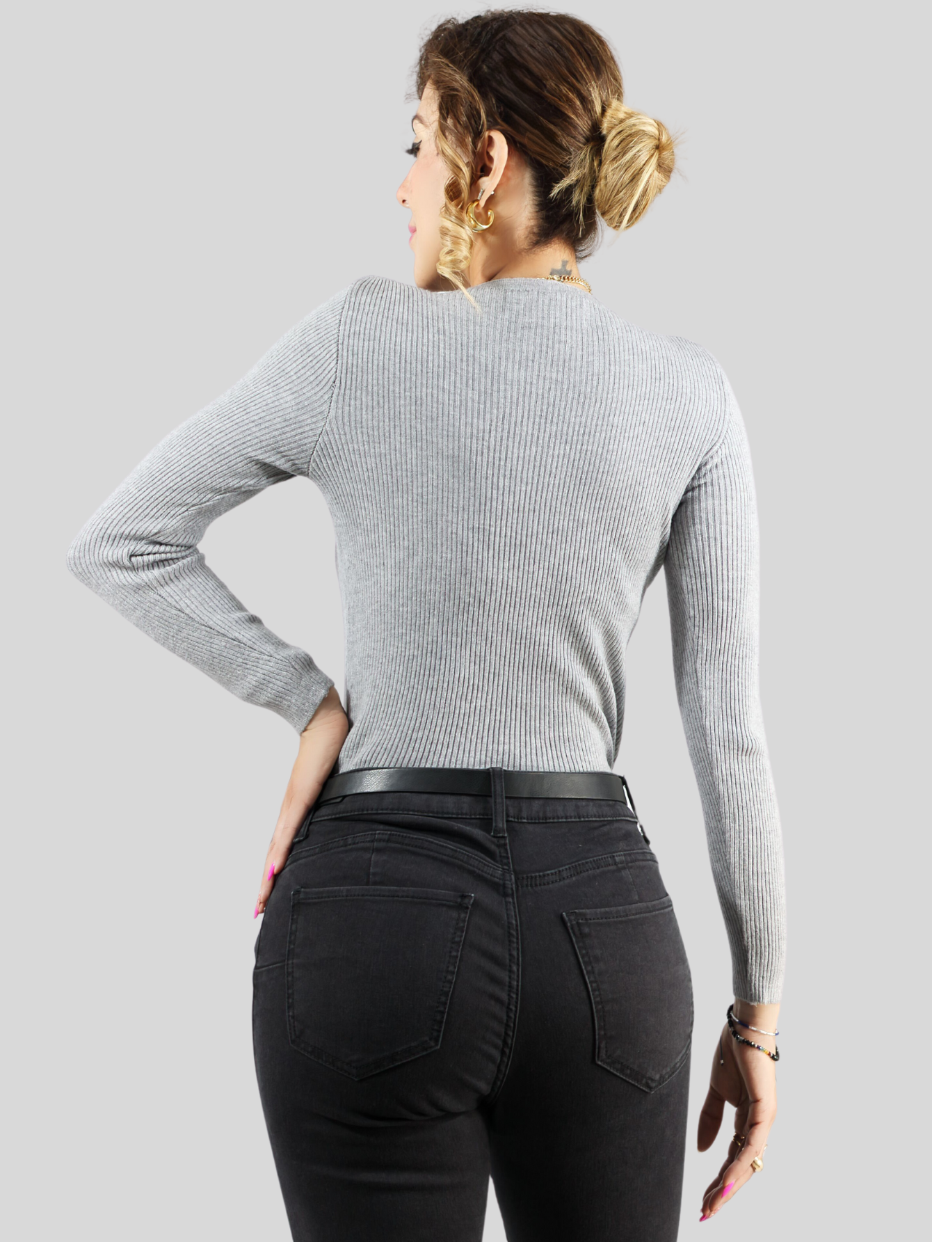 Foto 4 pulgar | Suéter Cuello V Suet-1011-gris Sweaters para Mujer