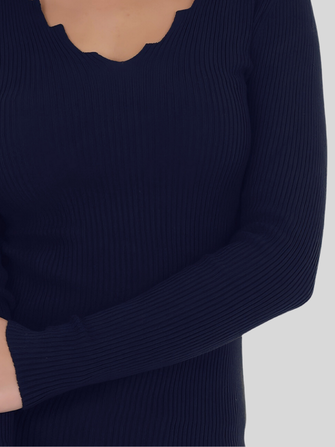 Foto 5 pulgar | Suéter para Mujer Cuello V Canalé Marino