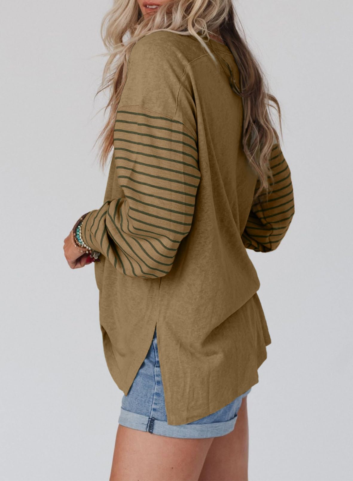 Foto 4 pulgar | Blusa Dokotoo Manga Larga Caqui Pálido para Mujer - Venta Internacional