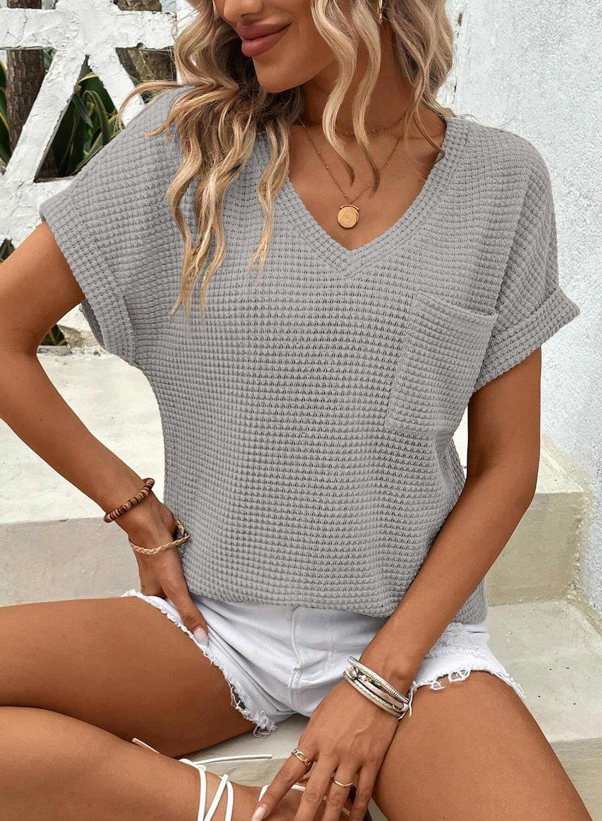 Foto 4 pulgar | Tops Dokotoo De Punto Gofrado Con Cuello En V Y Manga Corta Para Mujer, Color Gris - Venta Internacional.