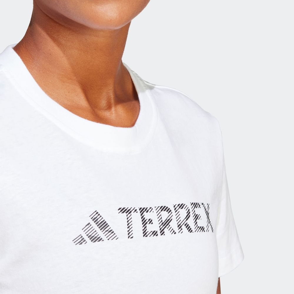 Foto 8 pulgar | Playera Adidas Terrex Classic Blanca para Mujer
