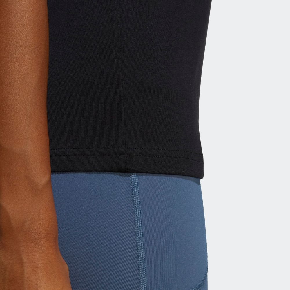 Foto 7 | Playera Adidas Terrex Classic Logo Negra para Mujer