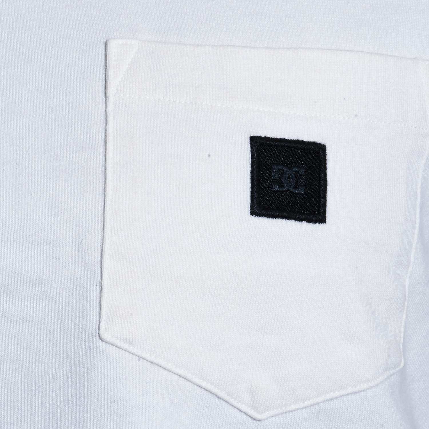 Foto 4 pulgar | Playera Dc Shoes Basic Color Blanco Mujer Modelo Adjkt03028wcqy