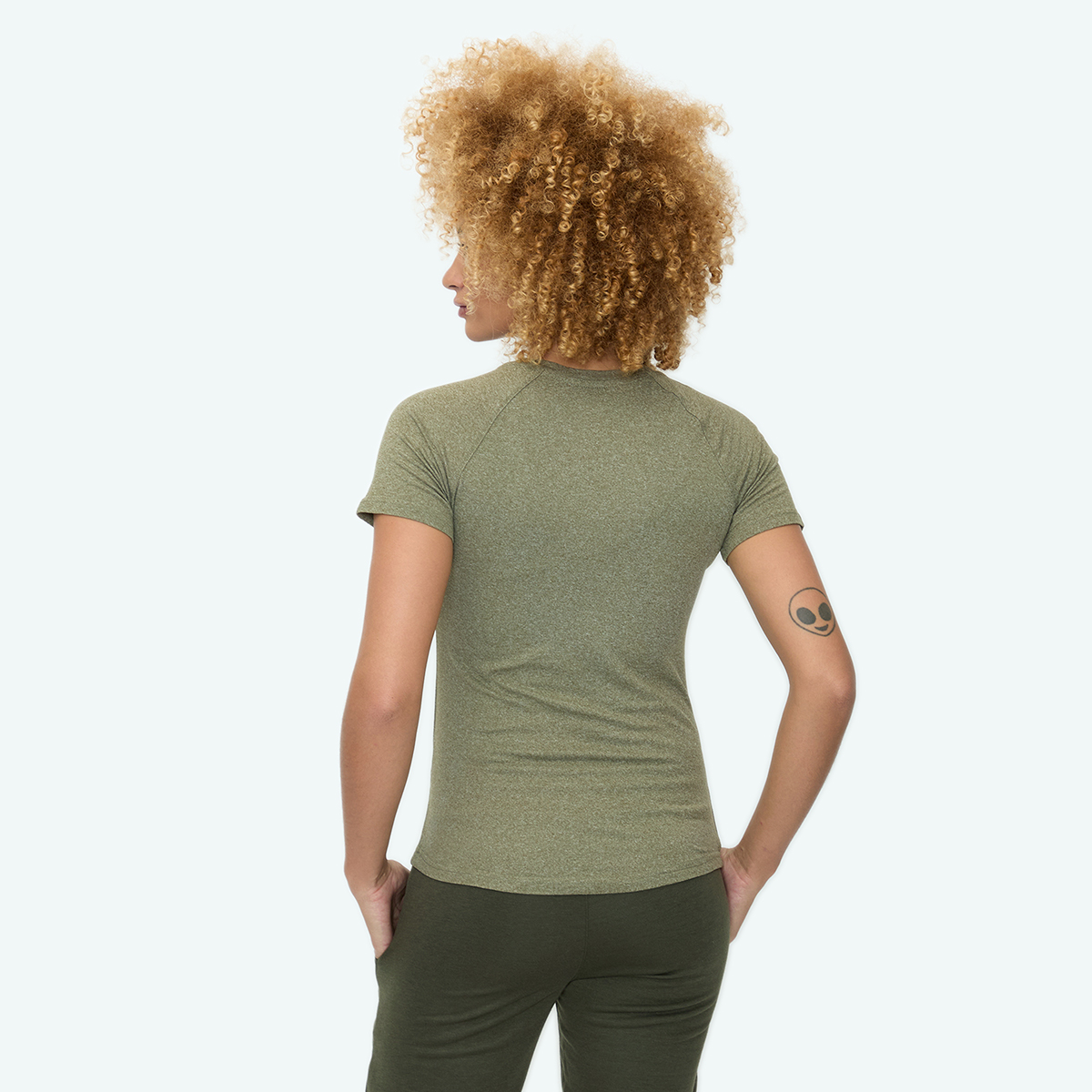 Foto 5 pulgar | Playera Wilson Cuello Redondo Estampada Para Mujer