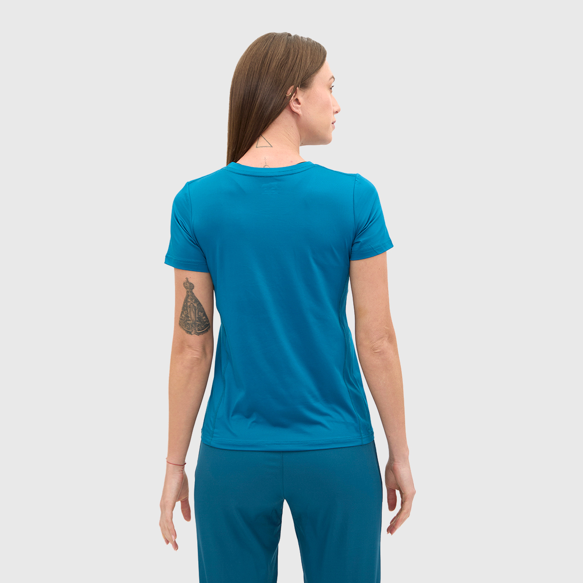 Foto 7 pulgar | Playera Wilson Ultra Ligera Cuello Redondo Para Mujer