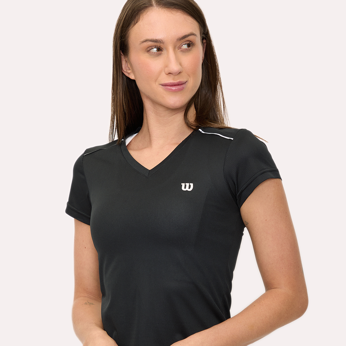 Foto 4 pulgar | Playera Wilson Cuello V Ventilada Para Mujer
