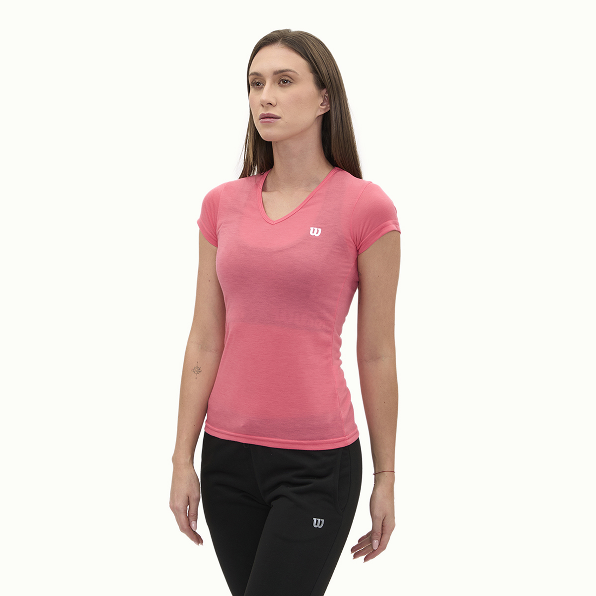 Foto 4 pulgar | Playera Wilson Polyspun Cuello V Lisa Para Mujer