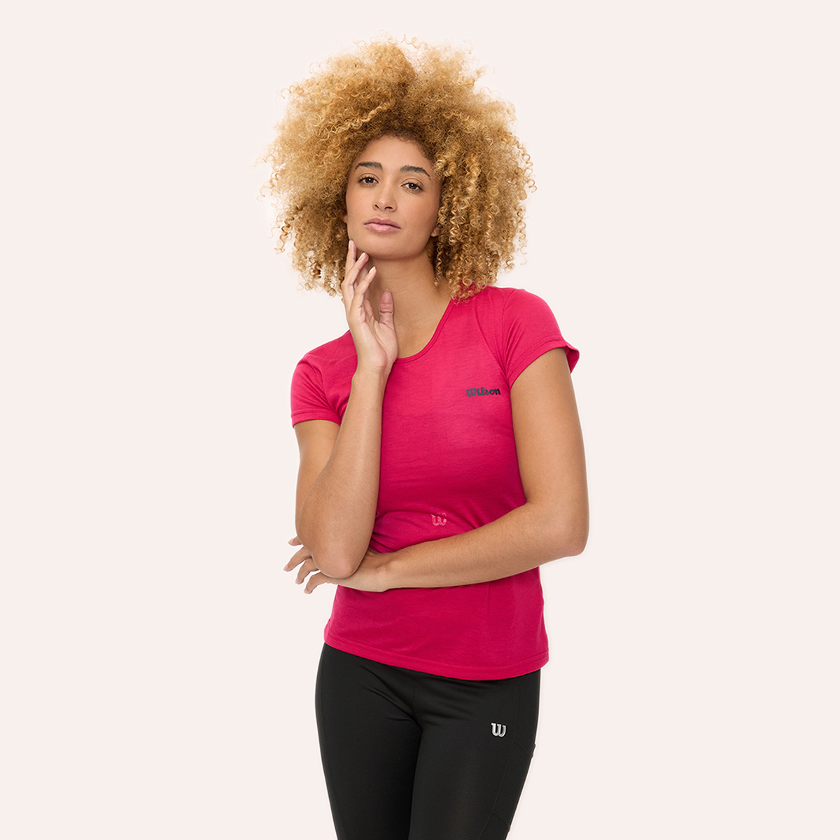 Foto 3 pulgar | Playera Wilson Polyspun Cuello Redondo Lisa Para Mujer