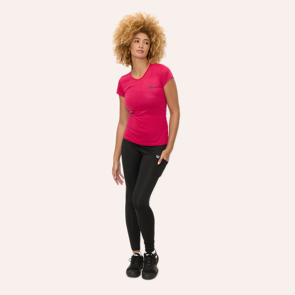 Foto 6 pulgar | Playera Wilson Polyspun Cuello Redondo Lisa Para Mujer