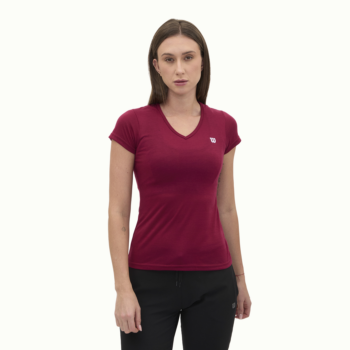 Foto 2 pulgar | Playera Wilson Polyspun Cuello V Lisa Para Mujer