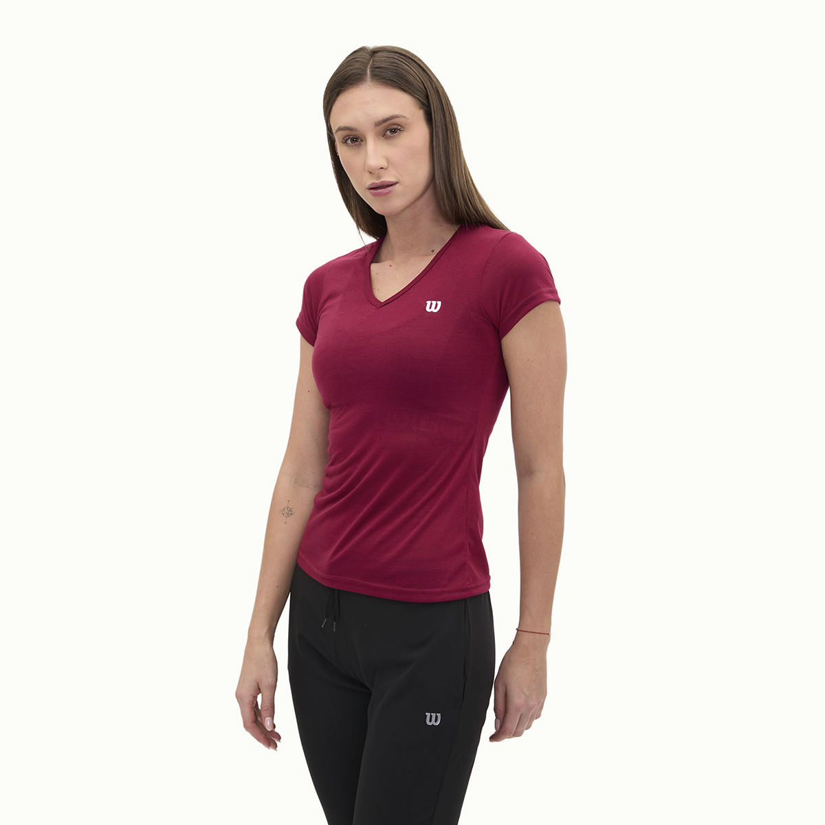 Foto 3 pulgar | Playera Wilson Polyspun Cuello V Lisa Para Mujer
