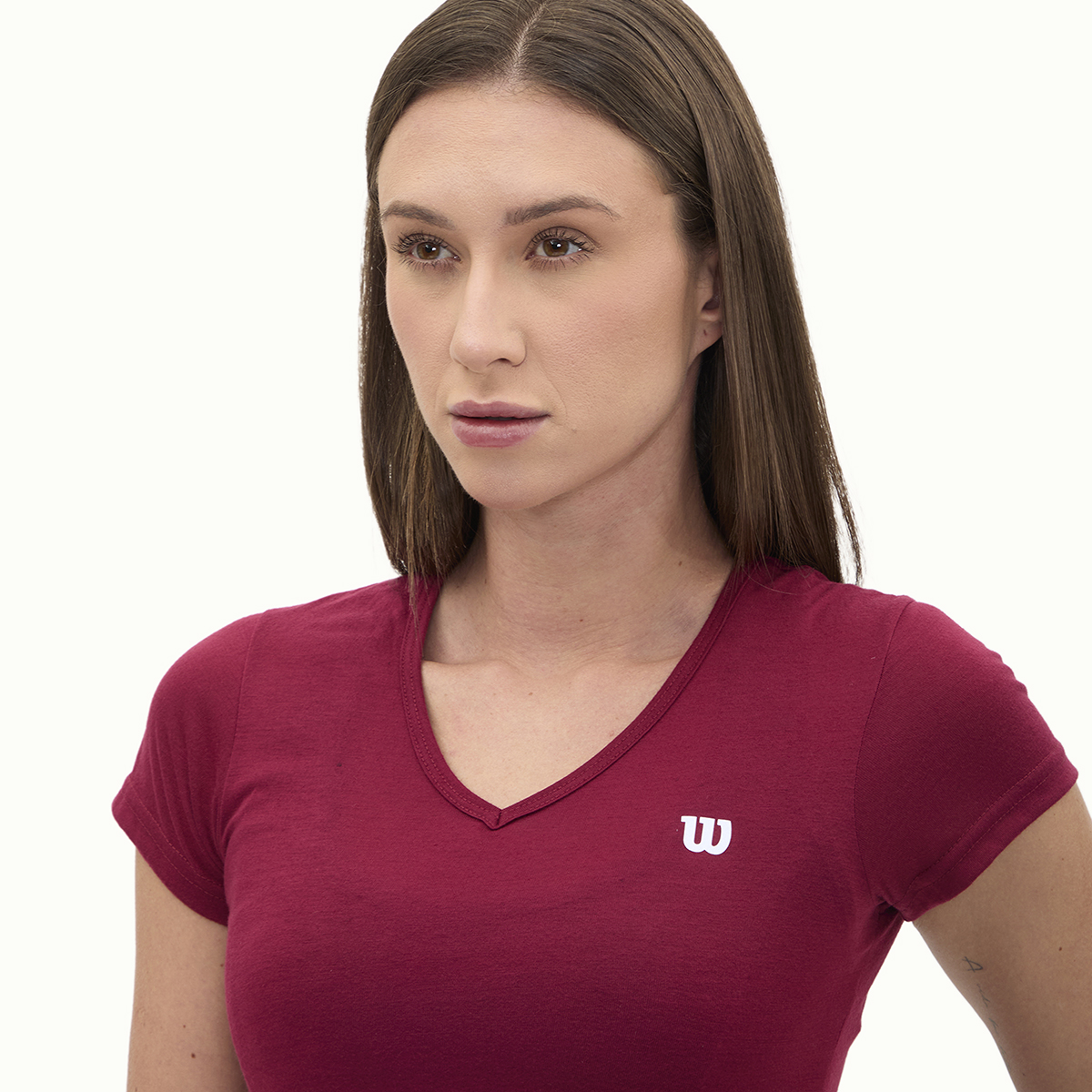 Foto 4 pulgar | Playera Wilson Polyspun Cuello V Lisa Para Mujer