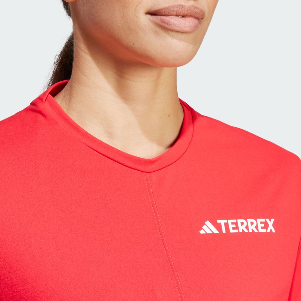 Foto 8 pulgar | W Mt Tee Adidas Rojo Mujer